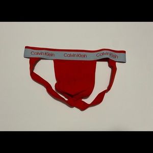 NWOT Calvin Klein Red Men’s Jock